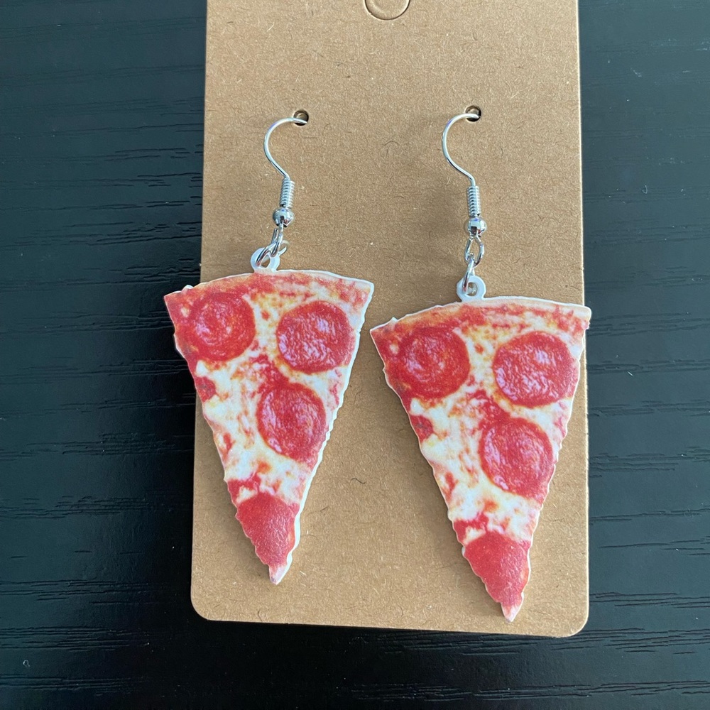 Brand New Giant Pepperoni Pizza Earrings – Perfect for Your Next Pizza Party 🍕 - Picture 3 of 6